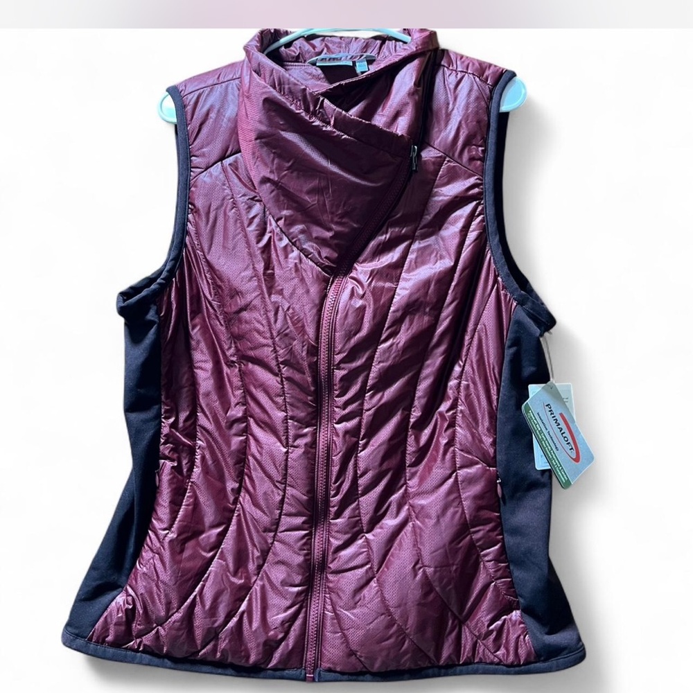 NWT 1X Athleta Maroon Primaloft ECO Vail Vest